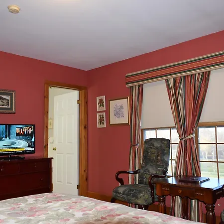 Auberge Wild Rose Inn Moncton Exterior photo