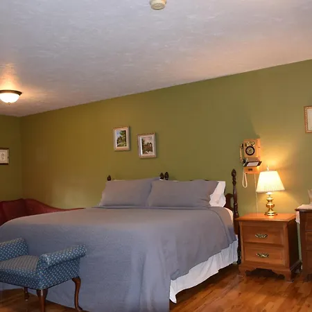 Auberge Wild Rose Inn Moncton Exterior photo