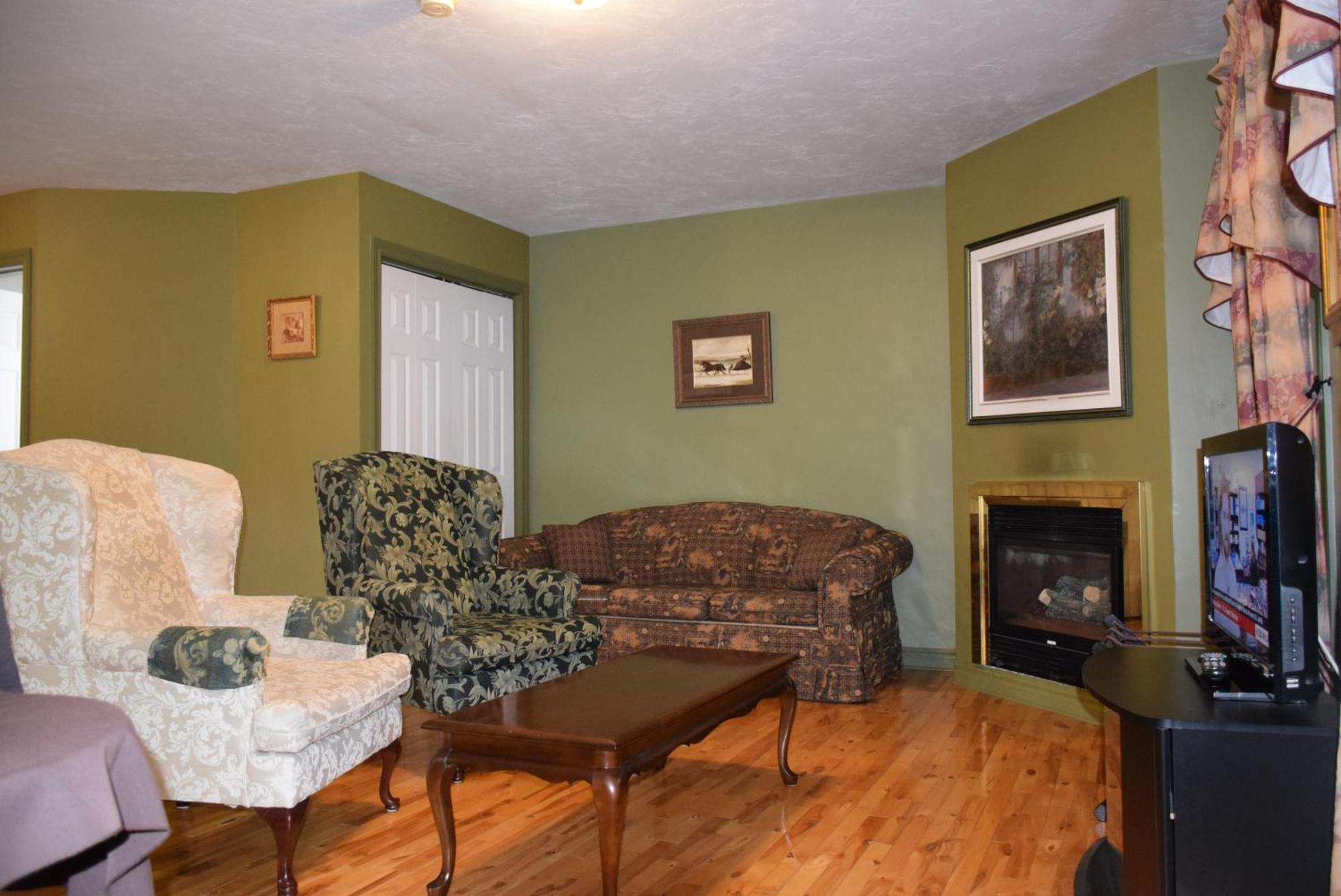 Hotel Wild Rose Moncton
